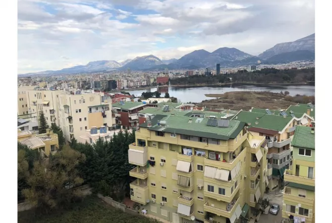Shtepi me qera Apartament ne Tirane, 2+1, Mobilimi E mobiluar, Pagesa 70,000  Leke.