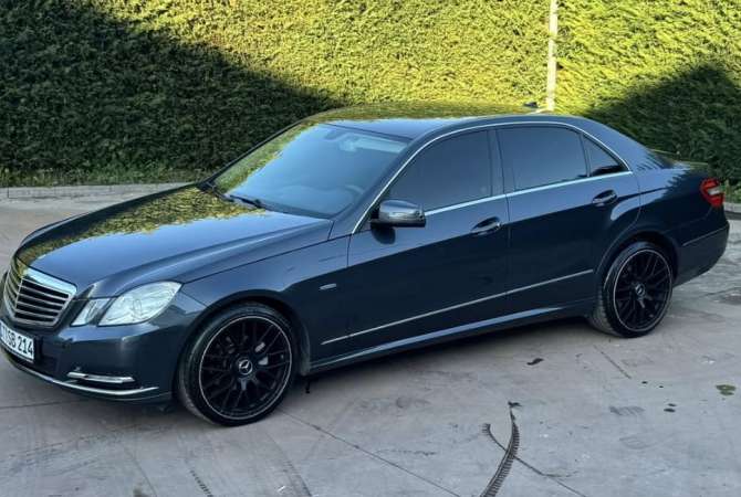 Makina ne shitje ne Tirane - 9,500 Euro