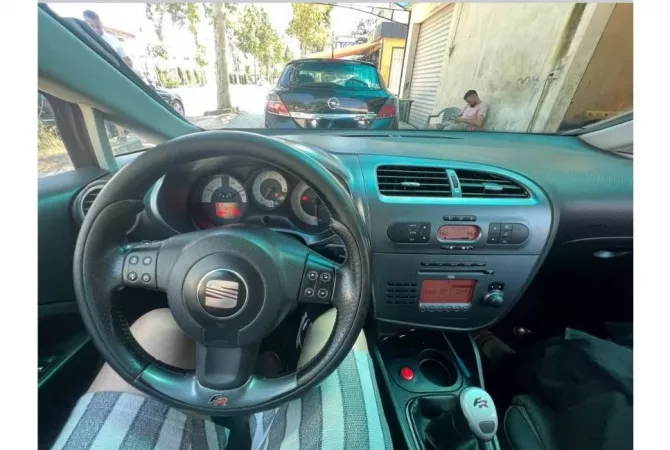Makina ne shitje ne Tirane - 2,600 Euro