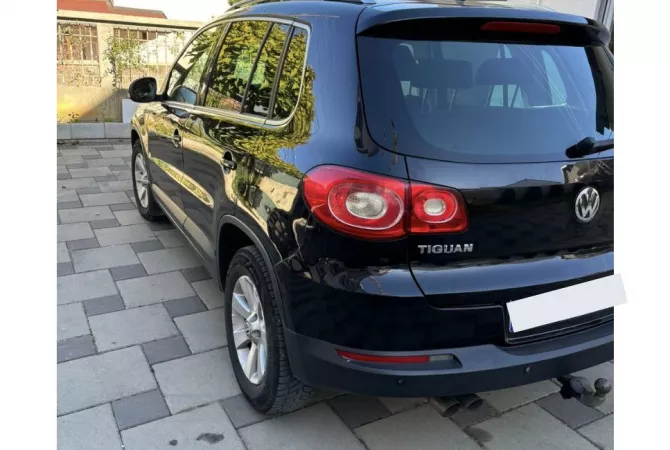 Cars for sale in Tirana - 6,500 Euro