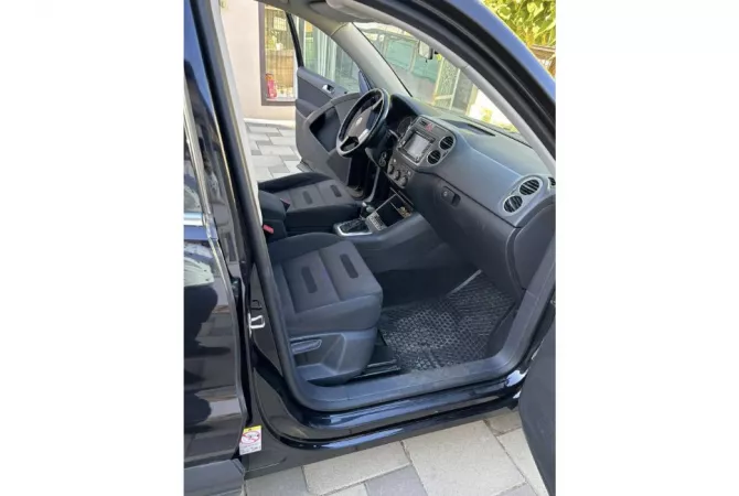 Cars for sale in Tirana - 6,500 Euro