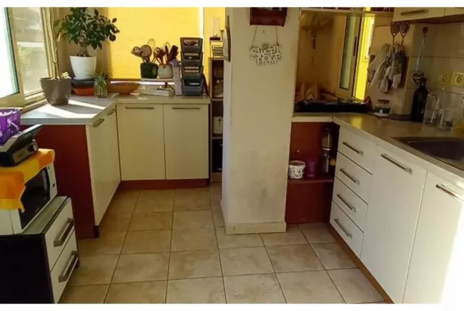 Shtepi ne shitje 1+1 ne Tirane - 160,000 Euro