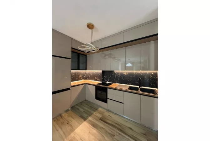 Shtepi me qera 1+1 ne Tirane - 60,000 Leke
