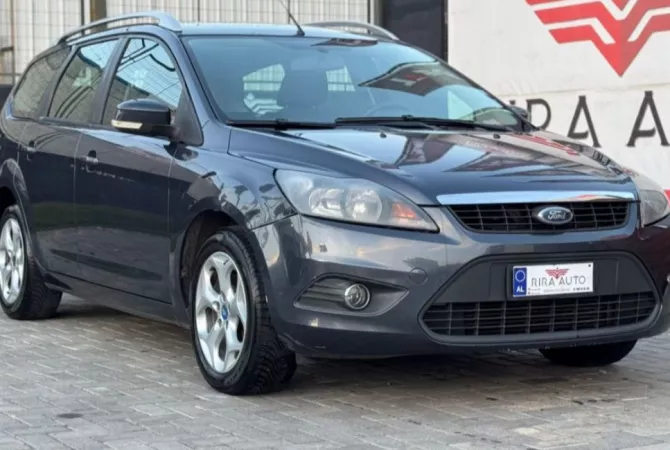 Makina ne shitje ne Tirane - 2,900 Euro