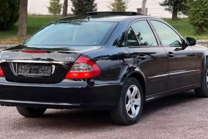 Makina ne shitje ne Pogradec - 5,800 Euro