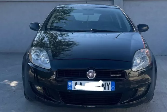 Cars for sale in Tirana - 3,900 Euro
