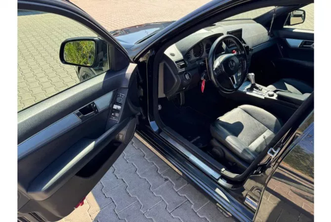 Cars for sale in Tirana - 8,000 Euro