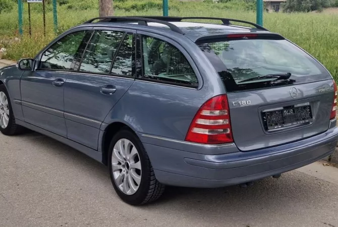 Cars for sale in Fier - 3,900 Euro