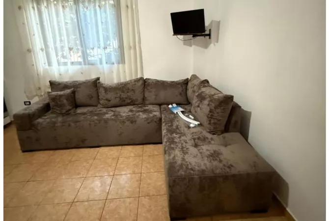 House for Rent 1+1 in Tirana - 35,000 Leke