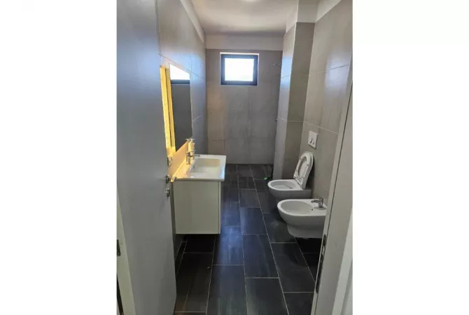 House for Rent 1+1 in Tirana - 45,000 Leke