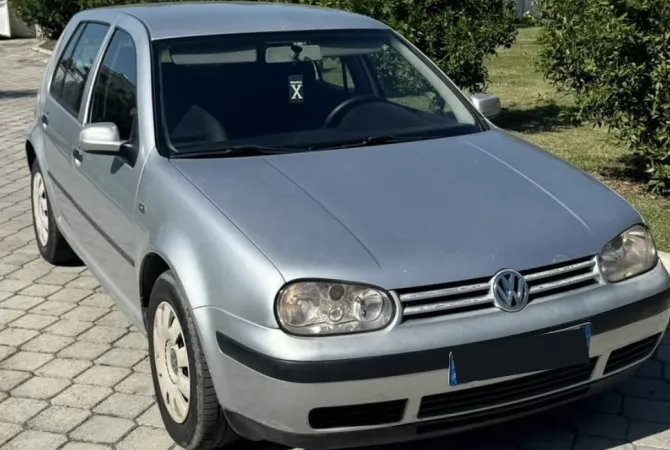 Cars for sale in Tirana - 2,200 Euro