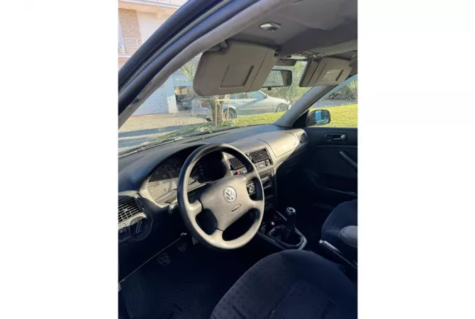 Cars for sale in Tirana - 2,100 Euro
