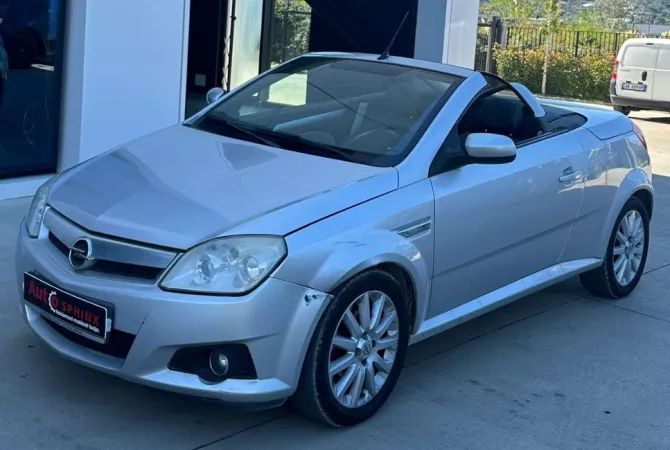 Cars for sale in Tirana - 2,300 Euro