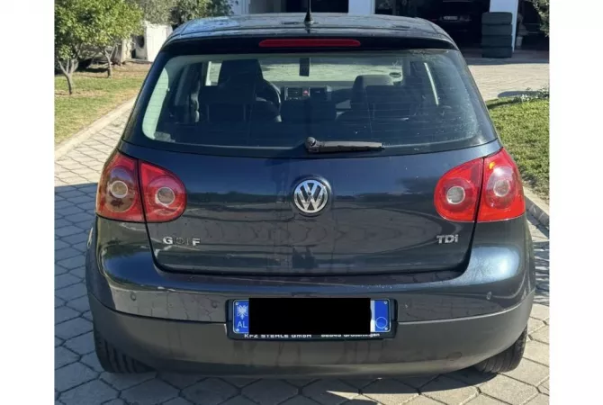 Cars for sale in Tirana - 4,200 Euro