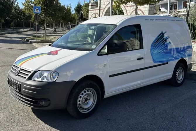 Cars for sale in Tirana - 7,000 Euro
