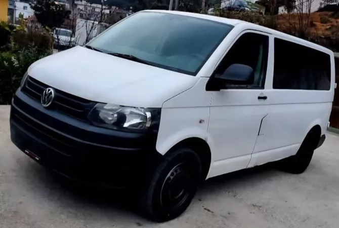 Makina ne shitje ne Tirane - 8,800 Euro