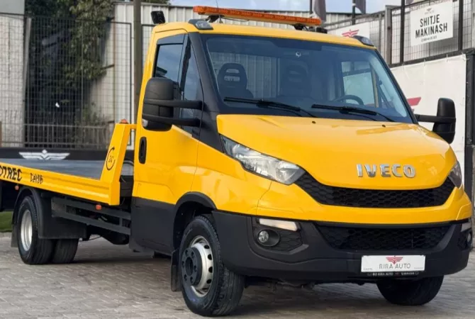 Makina ne shitje ne Tirane - 27,500 Euro