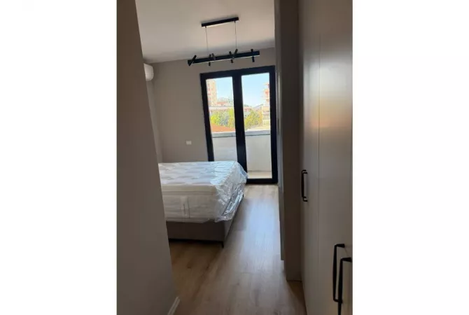 Shtepi me qera 2+1 ne Tirane - 750 Euro