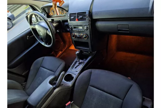 Makina ne shitje ne Elbasan - 3,900 Euro