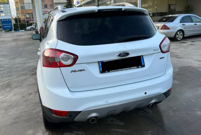 Makina ne shitje ne Durres - 6,600 Euro