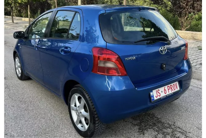 Makina ne shitje ne Tirane - 3,850 Euro