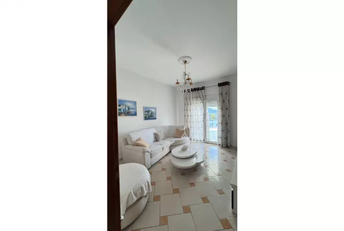 Shtepi me qera 3+1 ne Vlore - 500 Euro
