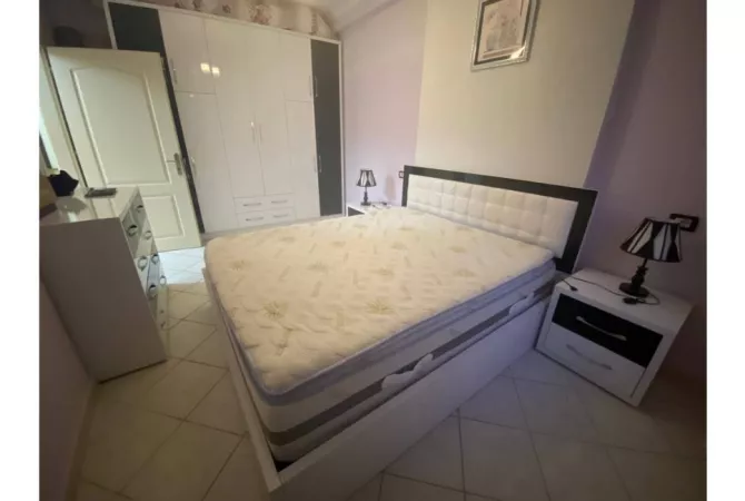 Shtepi me qera 1+1 ne Tirane - 450 Euro