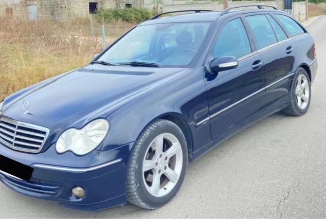 Cars for sale in Tirana - 3,500 Euro