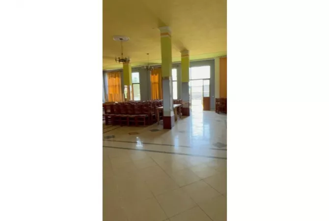Ambient biznesi ne shitje 2+1 ne Durres - 125,000 Euro