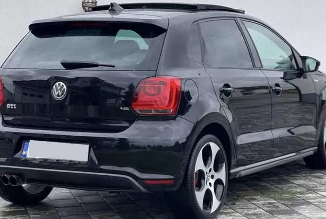 Makina ne shitje ne Prishtine - 9,300 Euro