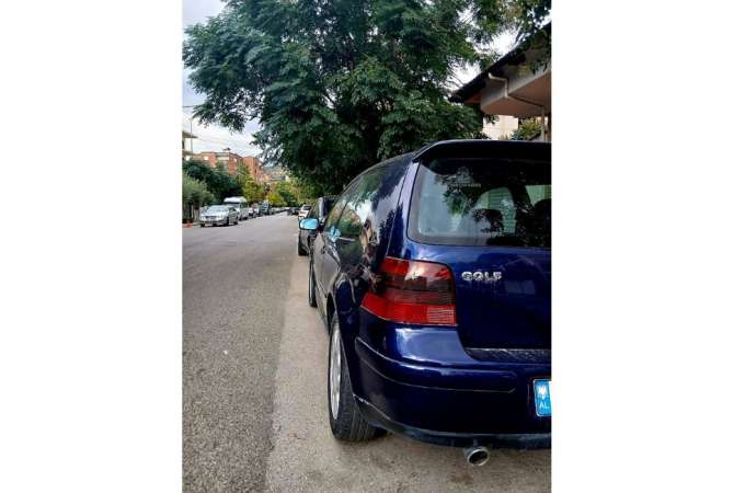 Makina ne shitje ne Tirane - 1,650 Euro