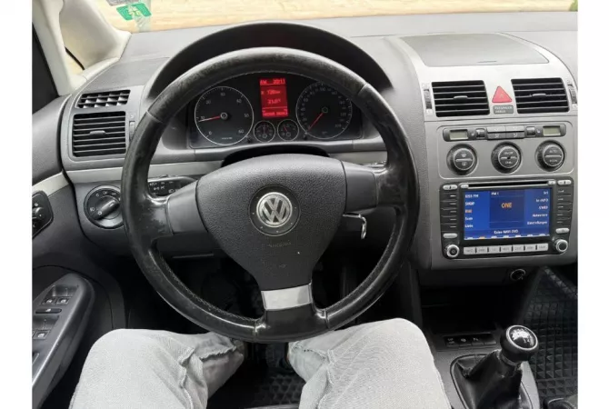 Makina ne shitje ne Tirane - 4,400 Euro