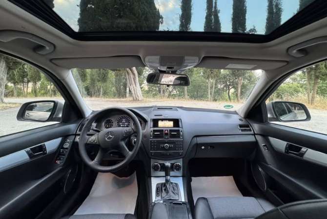 Makina ne shitje ne Tirane - 100 Euro