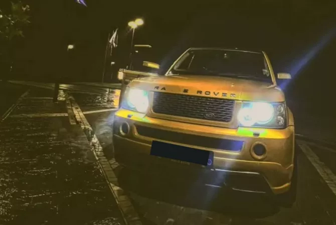 Makina ne shitje ne Tirane - 12,000 Euro