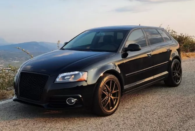 Makina ne shitje ne Elbasan - 6,600 Euro