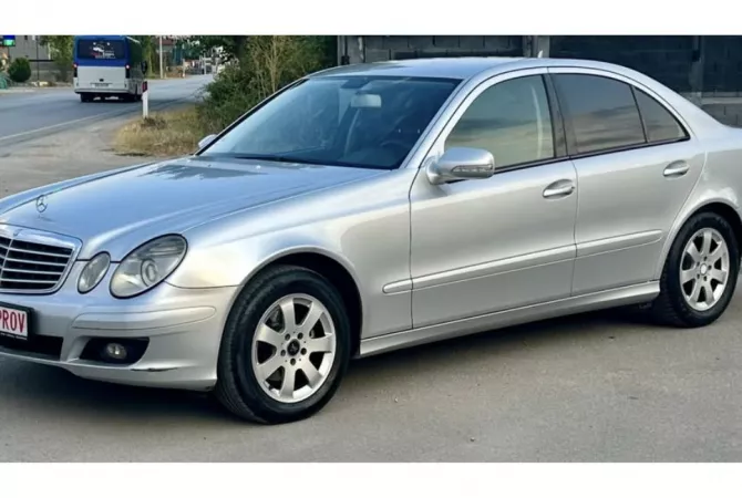 Makina ne shitje ne Tirane - 5,000 Euro