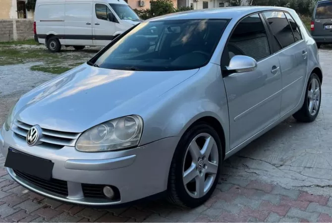 Cars for sale in Tirana - 3,400 Euro