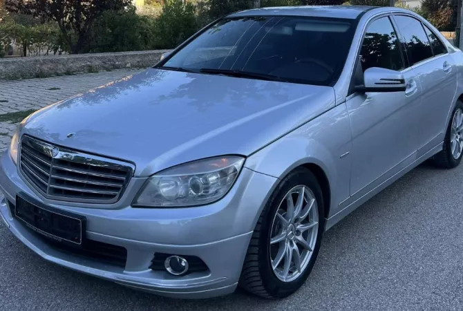 Cars for sale in Tirana - 5,200 Euro