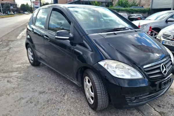 Cars for sale in Elbasan - 3,999 Euro