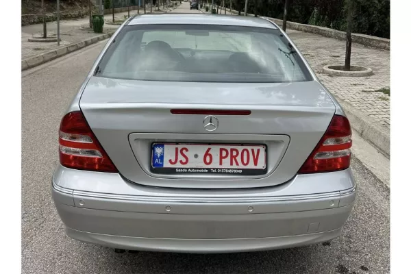 Cars for sale in Tirana - 4,000 Euro