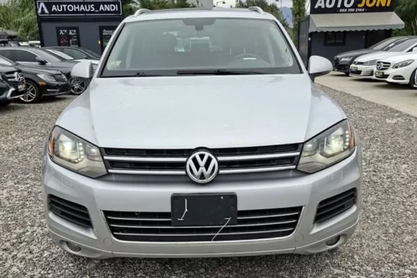 Cars for sale in Tirana - 9,450 Euro