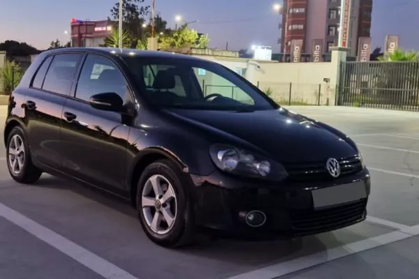 Cars for sale in Tirana - 4,400 Euro