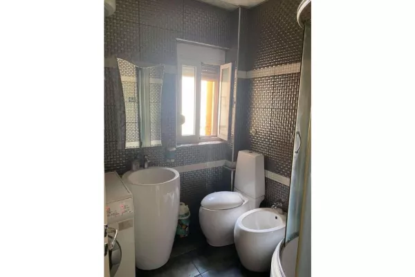 Shtepi me qera 2+1 ne Tirane - 600 Euro