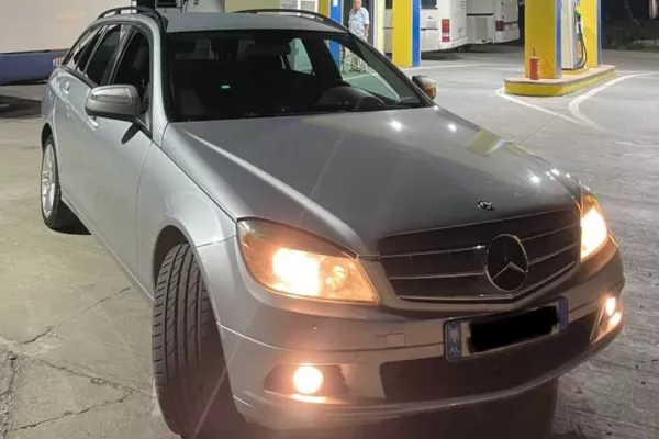 Cars for sale in Tirana - 4,700 Euro