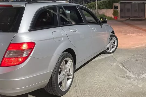 Cars for sale in Tirana - 4,700 Euro