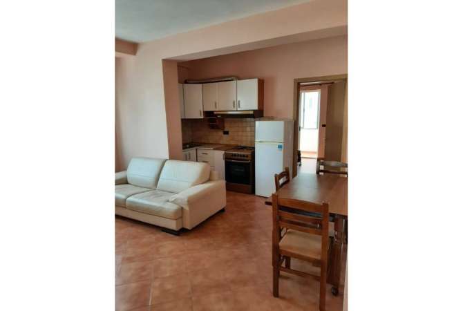 Shtepi me qera 2+1 ne Tirane - 50,000 Leke