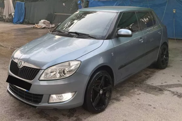 Makina ne shitje ne Tirane - 5,000 Euro