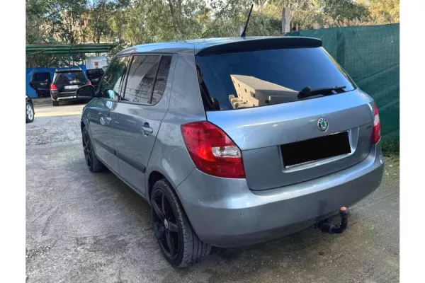 Makina ne shitje ne Tirane - 5,000 Euro