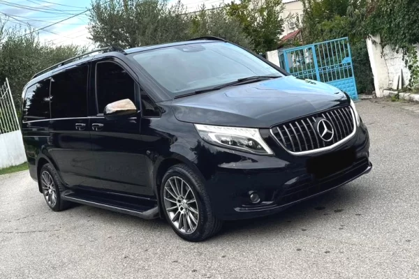 Makina ne shitje ne Durres - 23,500 Euro