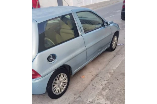 Makina ne shitje ne Tirane - 500 Euro